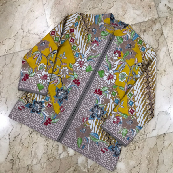 Blouse Batik Kombinasi – Atasan Kasual Wanita Katun
